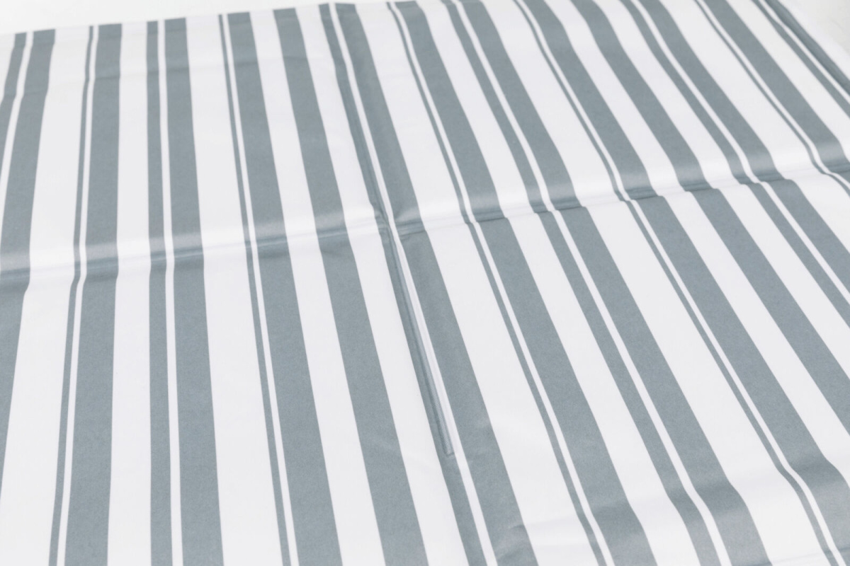 Гелевий охолоджуючий килимок для собак и котів Stripes Cooling Mat Trixie Гелевий охолоджуючий килимок для собак и котів Stripes Cooling Mat Trixie