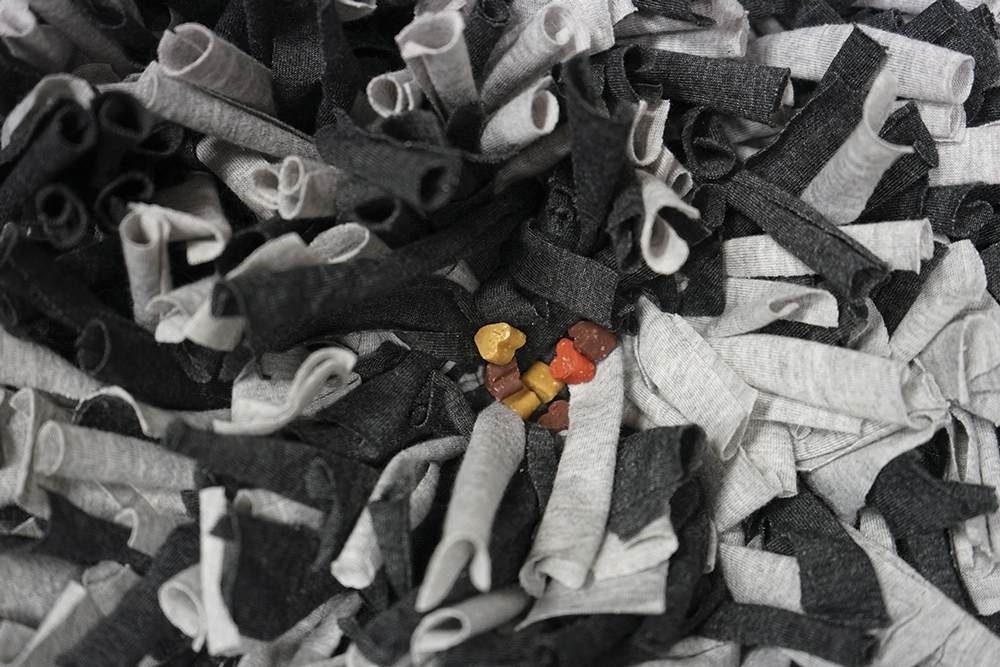 Інтерактивна іграшка для собак та котів Килимок для ласощів Sniffing Mat Nobby Інтерактивна іграшка для собак та котів Килимок для ласощів Sniffing Mat Nobby