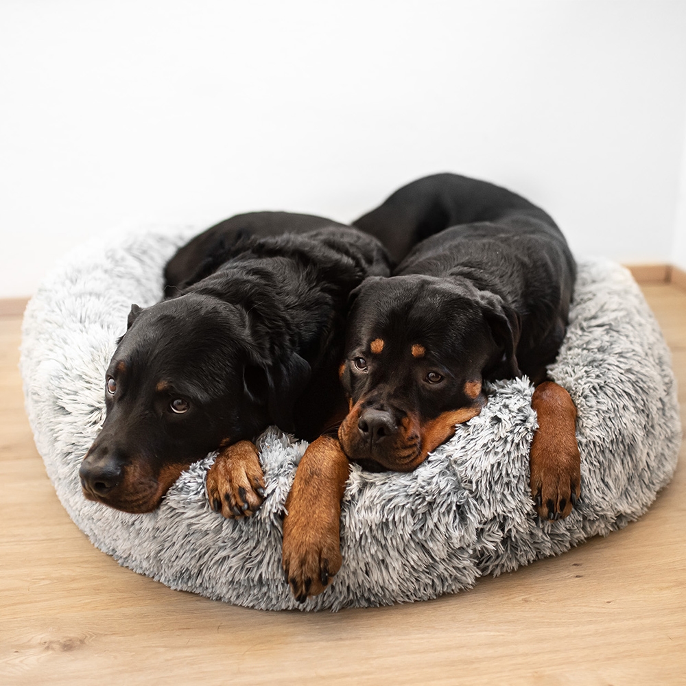 Хутряна кругла лежанка пончик для собак та котів Nuru Donut Nobby