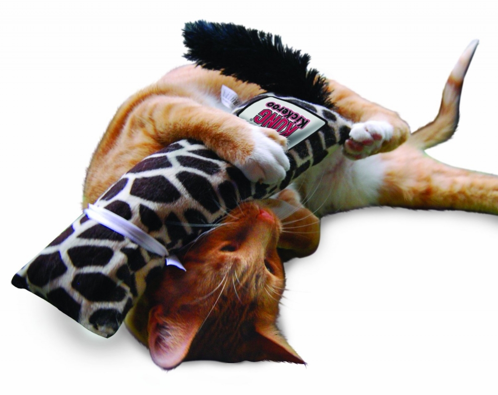 Игрушка для кошек Кикеру с кошачьей мятой KONG Cat Kickeroo