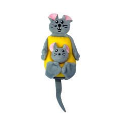 KONG Cat Pull-A-Partz Cheezy Разивающая игрушка для кота Интерактивная Мышь с Сыром и кошачьей мятой