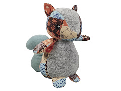 Мягкая игрушка для собак Плюшевая Белочка Patchwork с пищалкой Plush Nobby